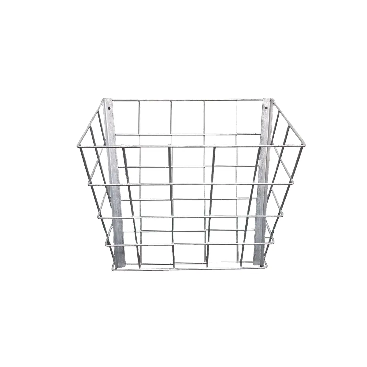 RUGGED RANCH Goat Basket Feeder