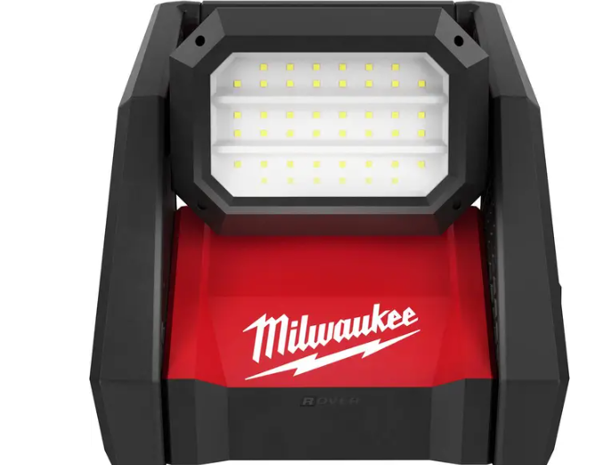MILWAUKEE M18 ROVER Dual Power Flood Light