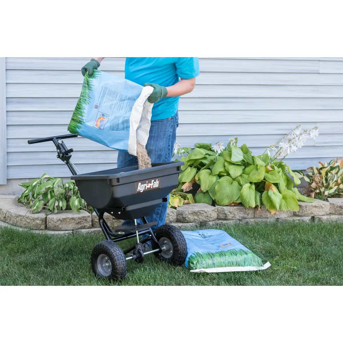AGRI-FAB 85-lb Push Spreader Pro